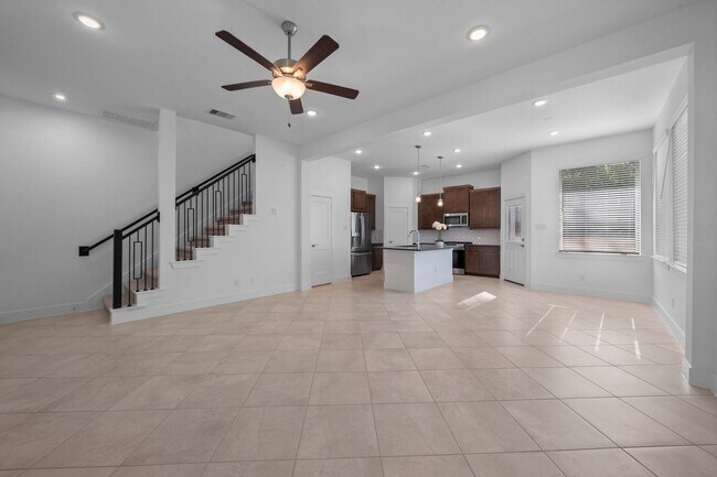 Photo - 447 Pk Hl Ct