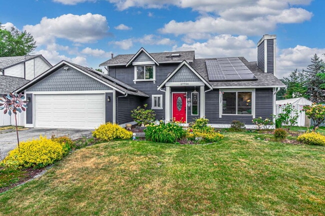 Photo - Energy-Efficient Kent Home with AC, Hot Tub, EV Charger & Large Fenced Yard- Available August 1st...