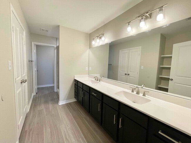 Photo - 14552 County Rd 2191 Unit 200