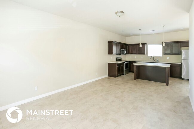 Photo - 2000 N 36th St