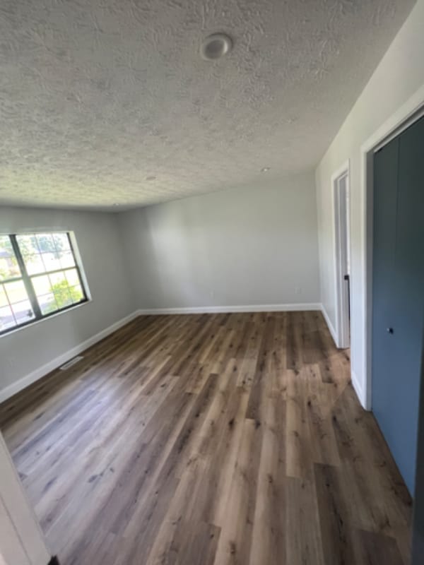 Photo - 208 Mount David Dr