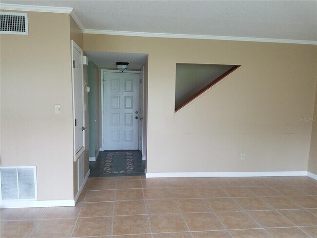 5421 Vineland Rd