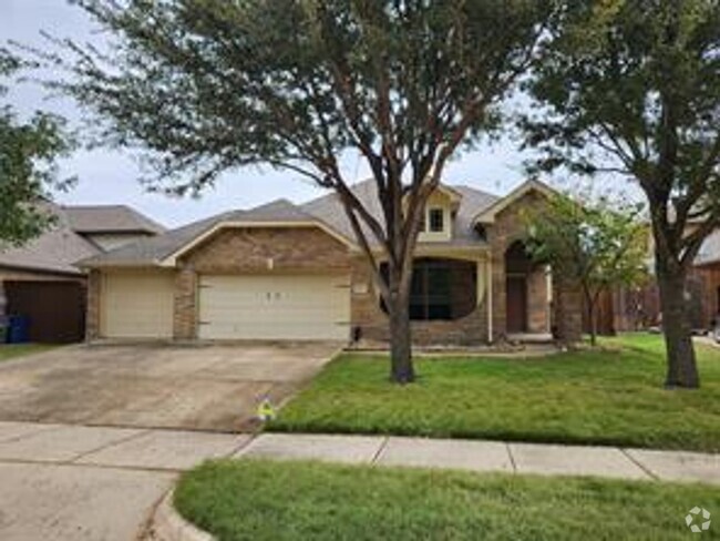 Building Photo - Three Car Garage in Little Elm Rental