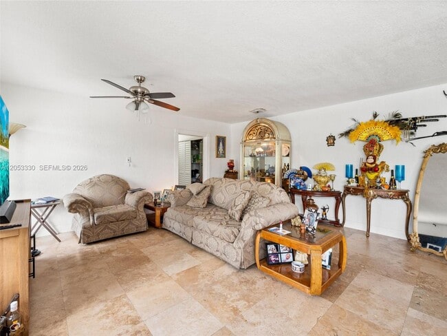 1895 NW 175th St