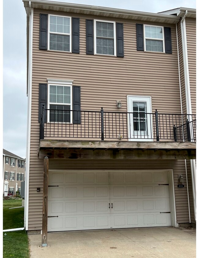 Photo - 4536 NE McDougal Ln