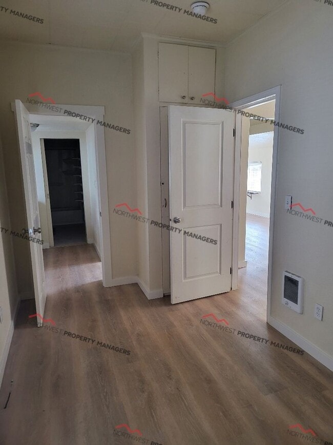 Photo - STATUS: *PENDING APPLICATION * | R93I | $1495