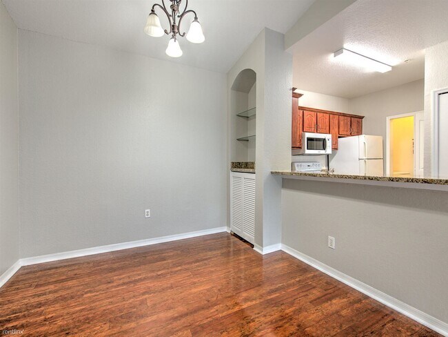 Photo - 2 br, 1 bath Condo - 5703 Legacy Crescent ...