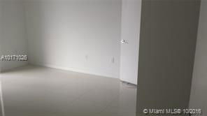 Photo - 79 SW 12th St