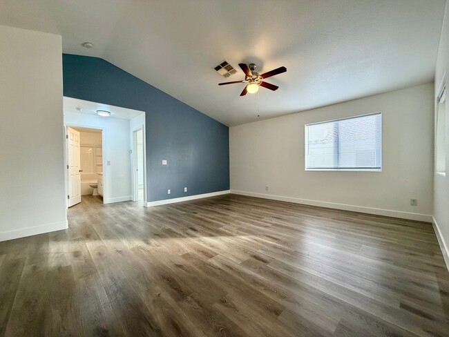 Photo - Light and Bright Henderson condo