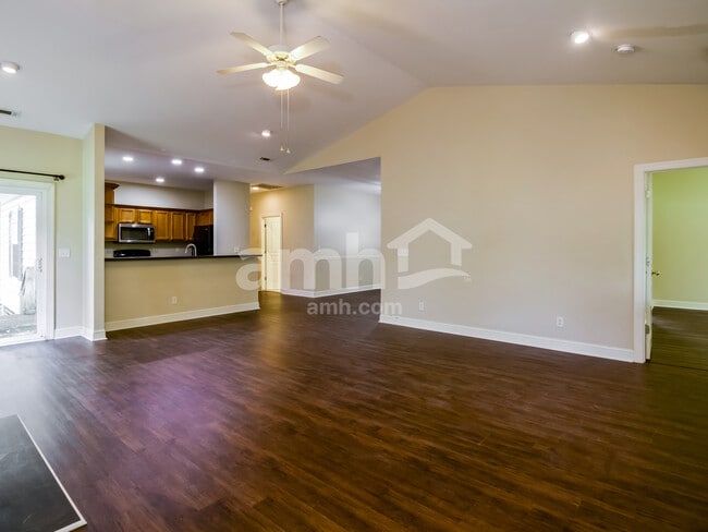 Photo - 6 Lagaree Ct