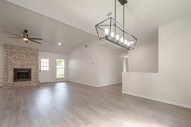 Photo - 416 Heatherwood Ct