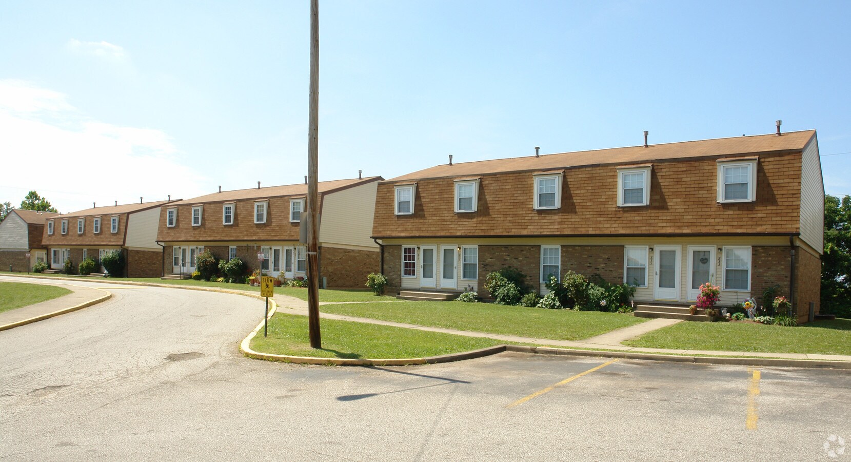 Oakwood Terrace Apartments - Oakwood Terrace Apartments
