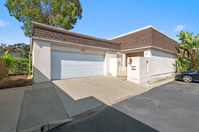 Building Photo - 3bd/2ba single family house in University ...