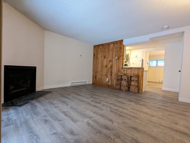 Photo - 1 bedroom Waterville Valley Condo Available for Year Round Lease! $1400/mo