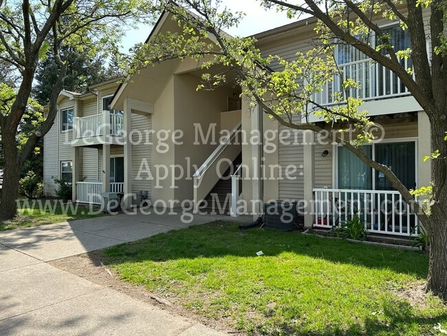 Photo - Pine Ridge Apartments