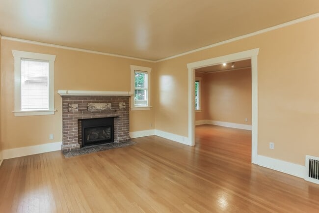 Photo - Charming 4-bedroom 3 bath Craftsman Home with Basement ADU for Rent
