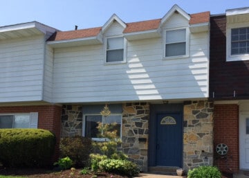 Building Photo - 1121 W Aaron Dr Unit F