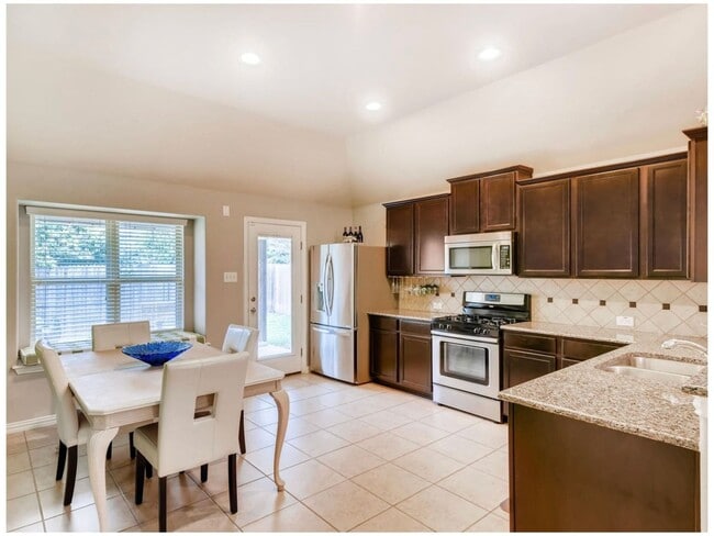Photo - South Austin Gem