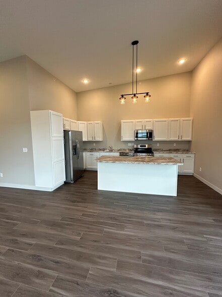 2BR/2BA