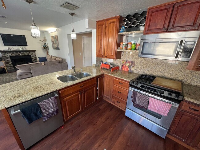 Photo - 4BD/3BA HOME IN SPRING VALLEY W/ SOLAR, POOL & SPA!