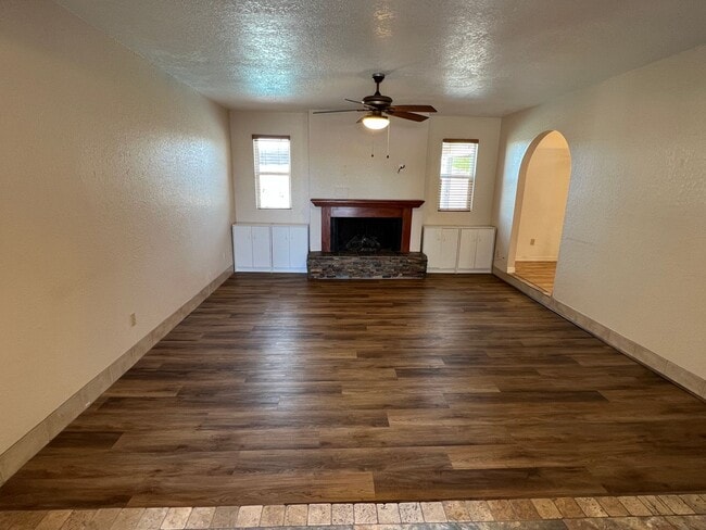 Photo - 3 Bedroom Pool Home w/Solar