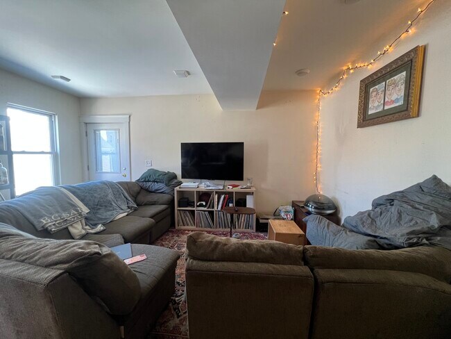 Photo - 23 Weitz St Unit 2