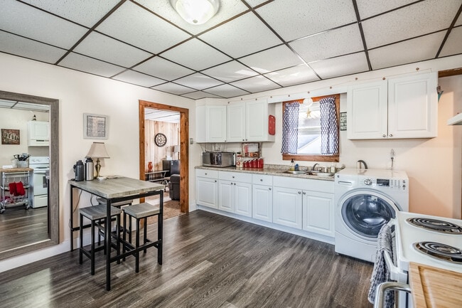 Photo - 16 Sherwin Street