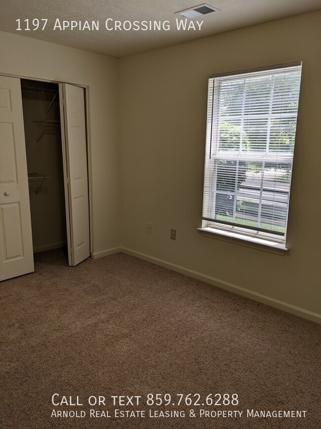 Photo - 1197 Appian Crossing Way