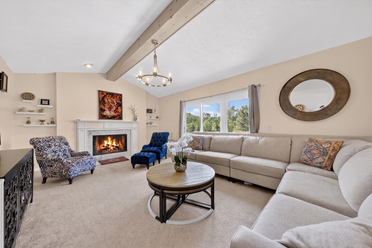Photo - 30118 Kingsway Dr