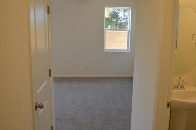 Photo - 263 Shafer Ave