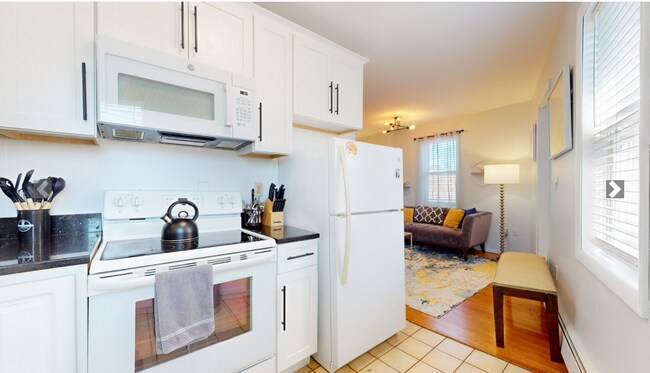 Photo - 1002 Tremont St