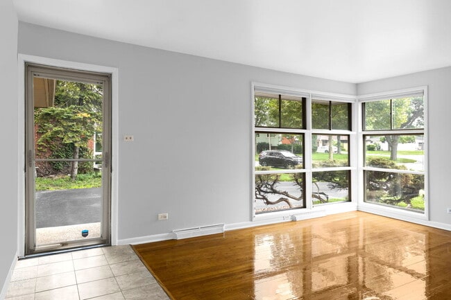 Photo - 415 E Atwater Ave