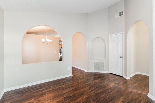 Photo - 16329 Coopers Hawk Ave