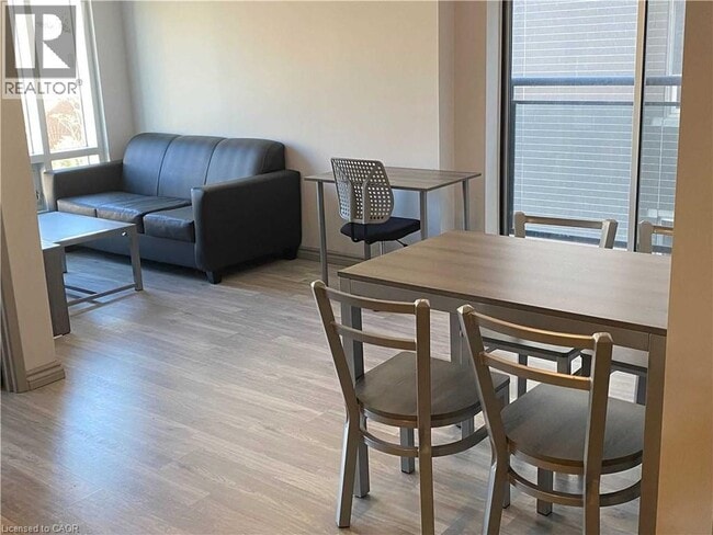 Photo - 275F Larch St Unit 203