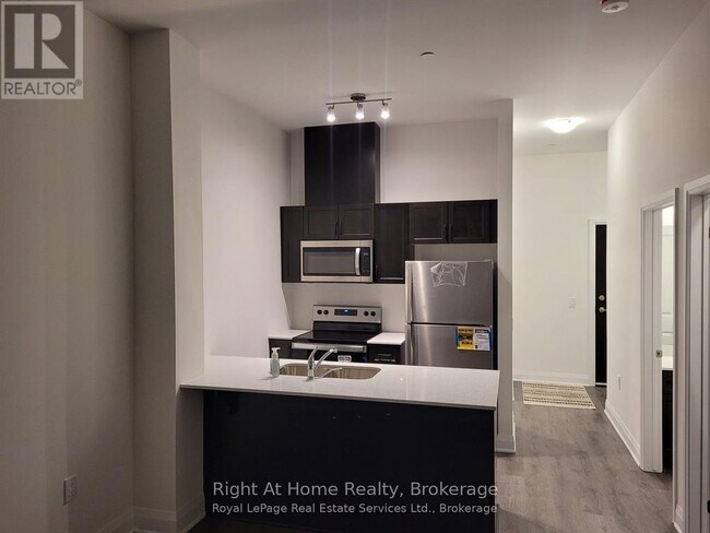 Photo - 1936 Rymal Rd E Unit 101