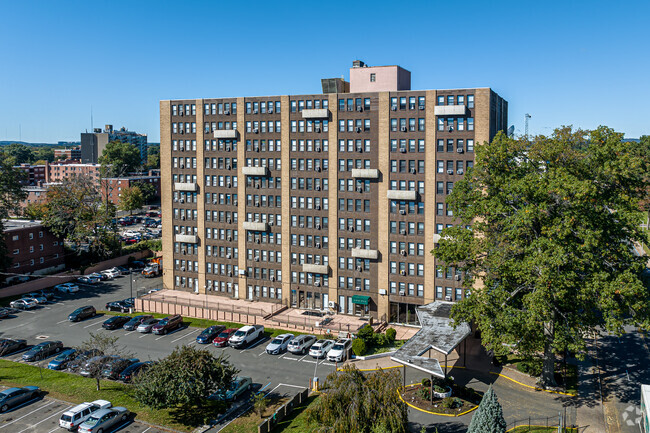 Building Photo - Park View Towers Rental