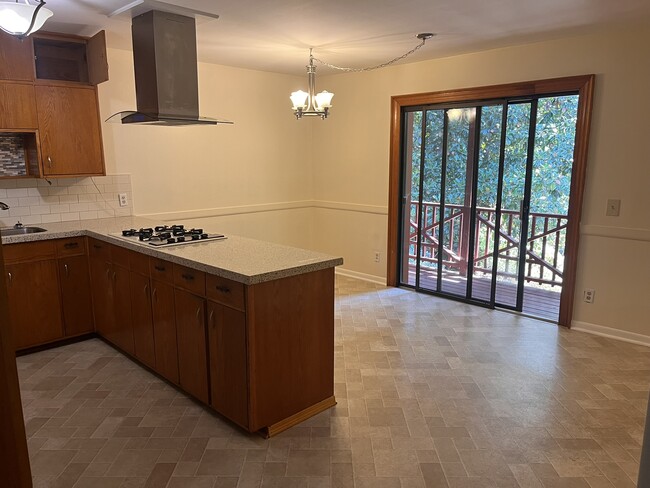 Photo - 1431 Southland Vista Ct NE Unit Duplex