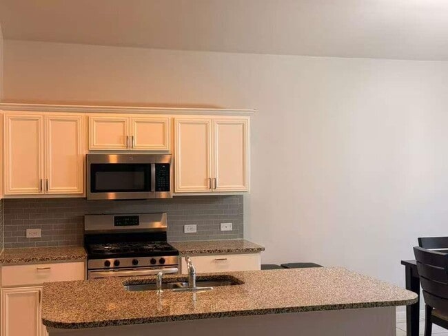 Photo - 6512 Loretta White Ln