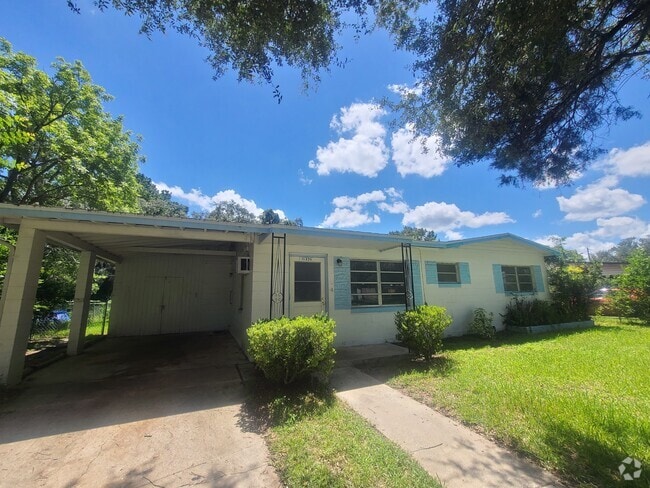 Building Photo - 10396 Eastside Ave Rental