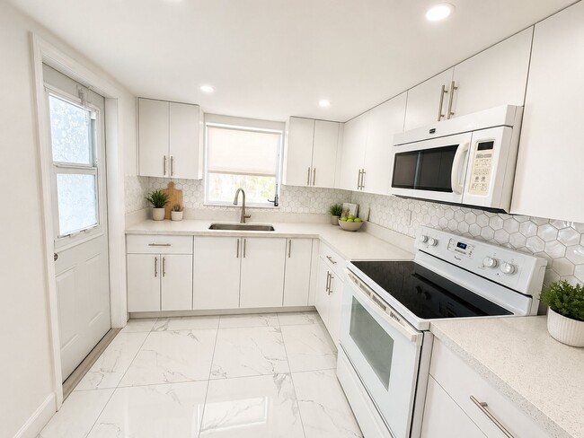 Photo - 1850 NE 169th St Unit 414