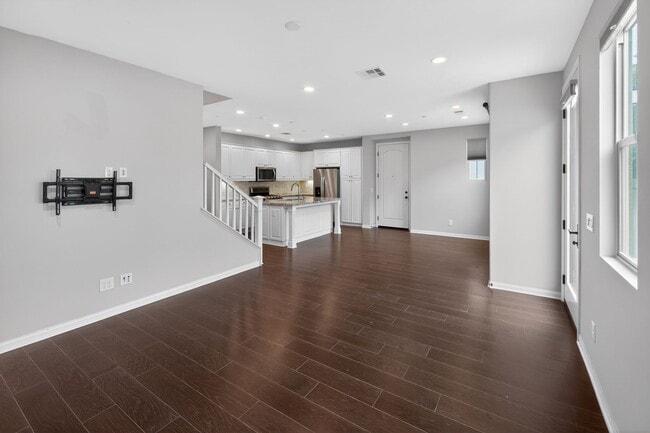 Photo - 16421 Veridian Cir