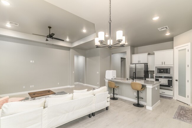 Photo - 6262 Recoleta Rd