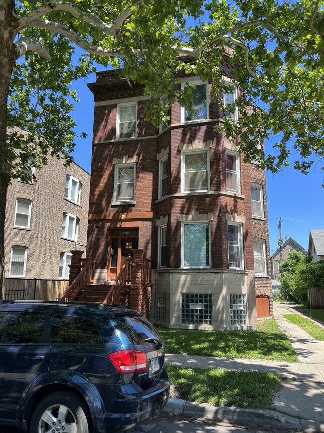 Photo - 5625 S Princeton Ave