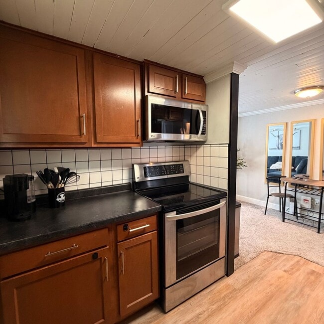 Photo - 1115 Delmar Ct NW Unit 1115-2