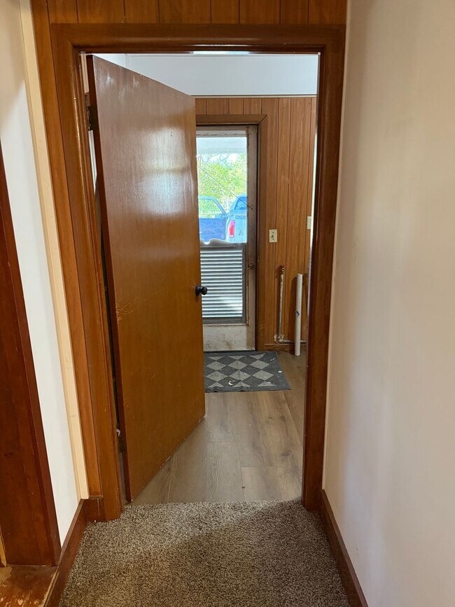 Photo - 3 Bedroom 3 Bath on an Acre+ Landlord does...