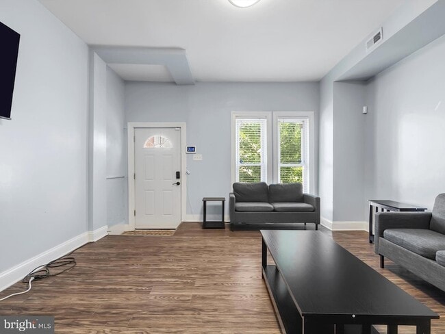 Photo - 1713 E Lafayette Ave