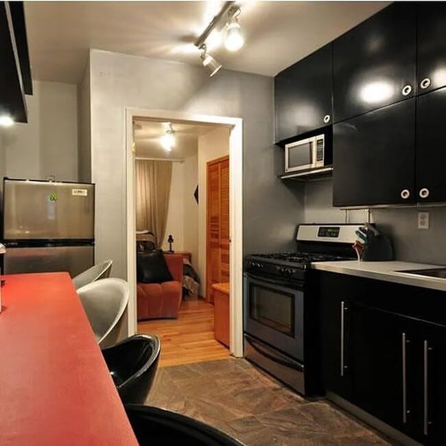 Photo - 212 E 12th St Unidad 1A