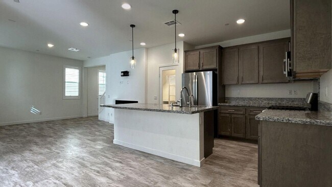 Photo - 26149 Park Ave