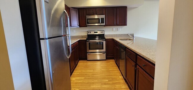 Photo - 20 Pond St Unidad 302