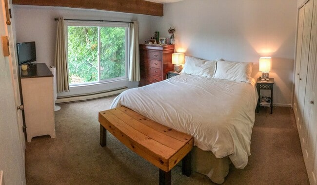 Photo - 4184 Greenbriar Blvd